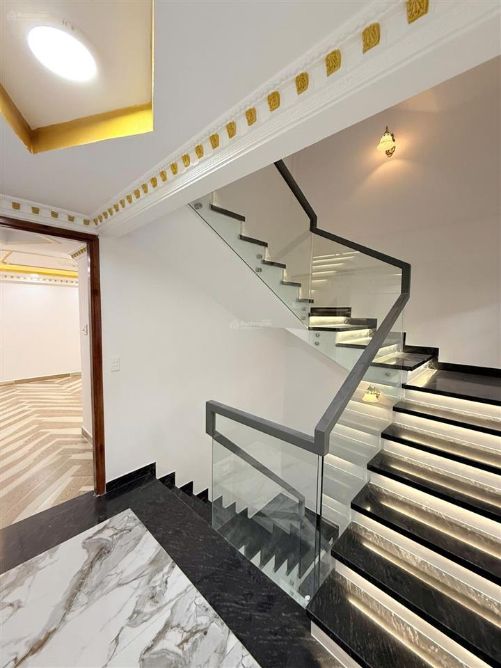 ***nhà 4 tầng siêu đẹpmặt tiền đường số 36 khu bình phú q6