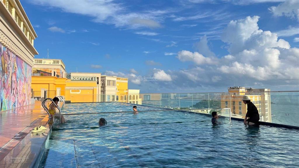 Bán căn góc 2pn hillside phú quốc giá lỗ sâu 79m2 giá rẻ nhất hillside bán nhanh trong tuần