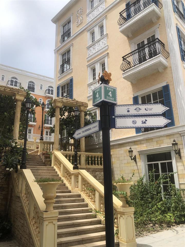 Shophouse 5 tầng  vị trí đắc địa, sở hữu lâu dài  giá cắt lỗ sâu nhất the centre phú quốc