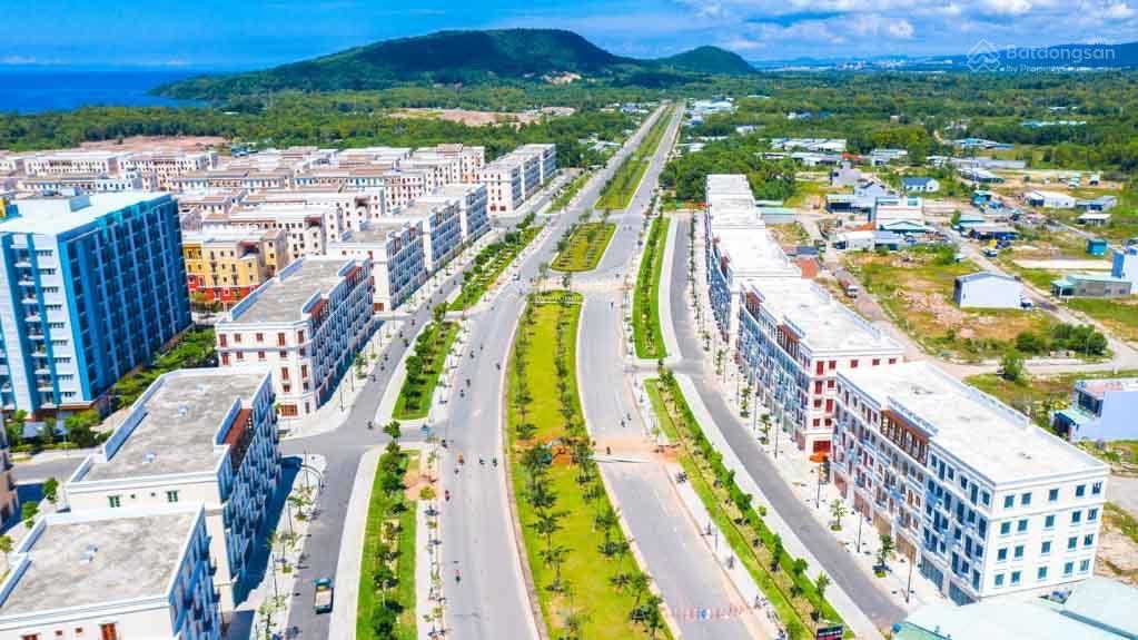 Sở hữu 1.200m² sàn shophouse gateway phú quốc, cơ hội đầu tư đáng chú ý!