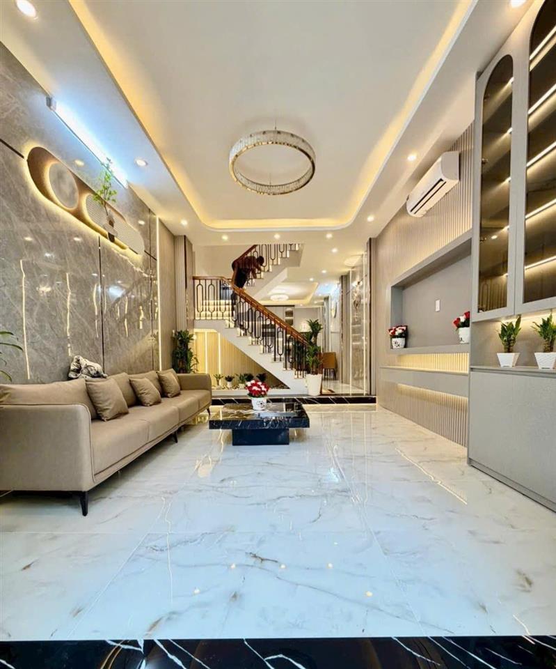 NHÀ CẠNH CHỢ PHÚ XUÂN, 4X14M, 3 TẦNG, HƠN 5.5 TỶ TÍ