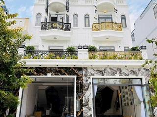 KHÔNG GIAN SỐNG ĐẲNG CẤP, CẠNH PHÚ MỸ HƯNG, THANG MÁY XIN XÒ