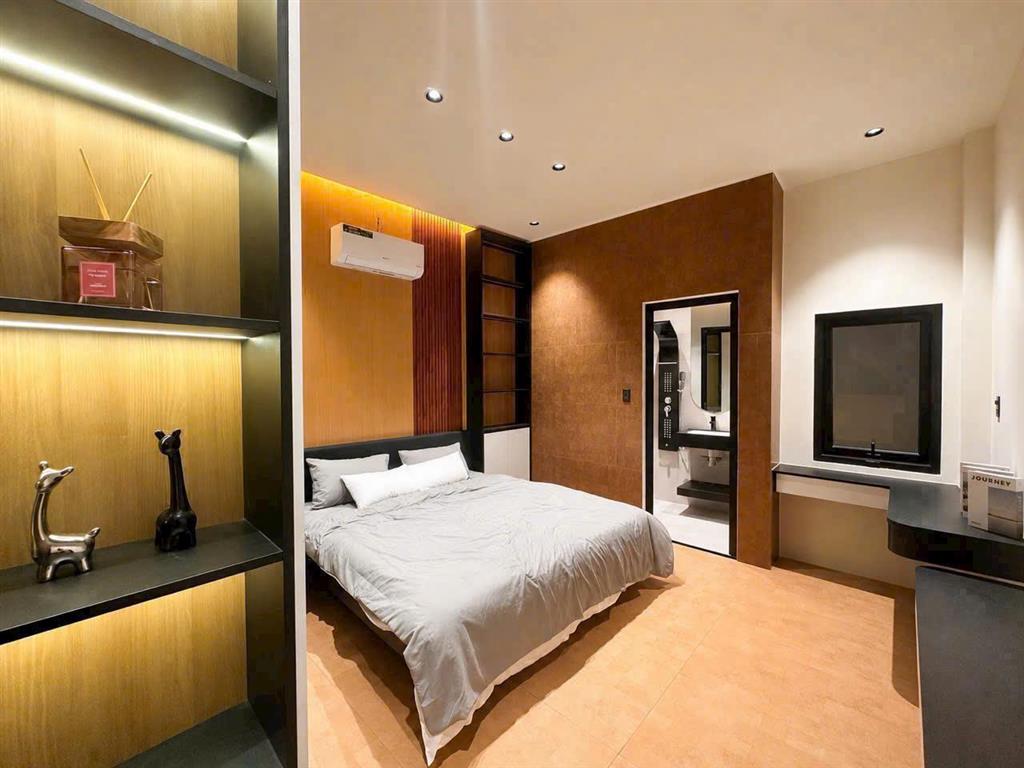Nhà khu VIP Huỳnh Thị Đồng, thiết kế có gu, xem là thích ngay, cạnh Phú Mỹ Hưng