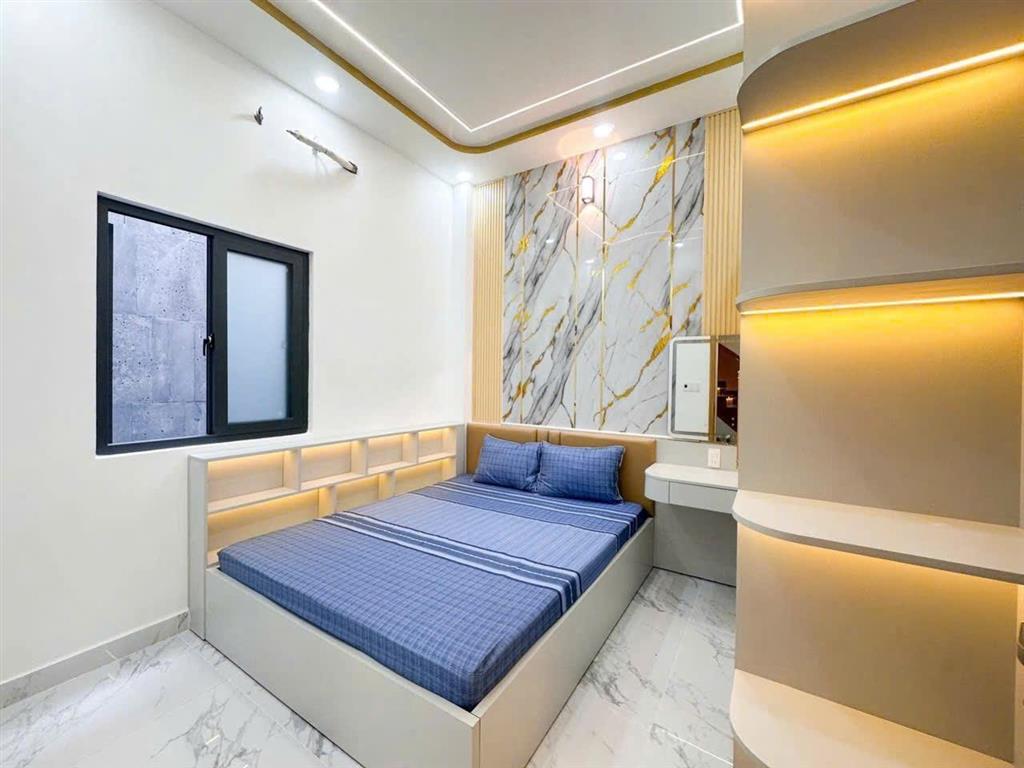 NHÀ CẠNH PHÚ MỸ HƯNG, CÓ PHÒNG NGỦ TẦNG TRỆT, NGANG HƠN 6M, CHỈ 6.19 TỶ