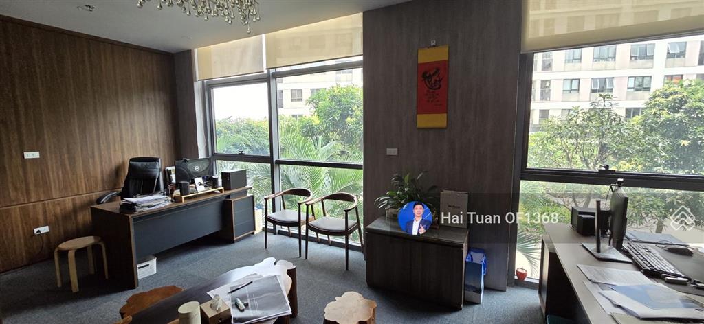 Bán diện tích lên tới 1000m2 sàn thương mại văn phòng tòa the pride tố hữu