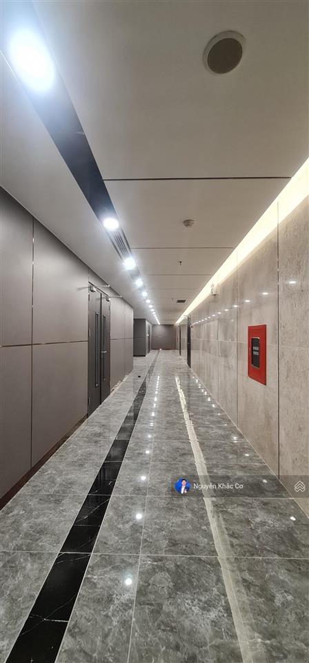 Cho thuê văn phòng tại diamond tower, giá thỏa thuận, 1800m2, đẹp, nhiều tiện ích