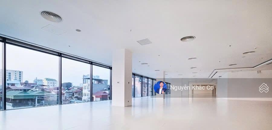 Cho thuê văn phòng tại diamond tower, giá thỏa thuận, 1800m2, đẹp, nhiều tiện ích