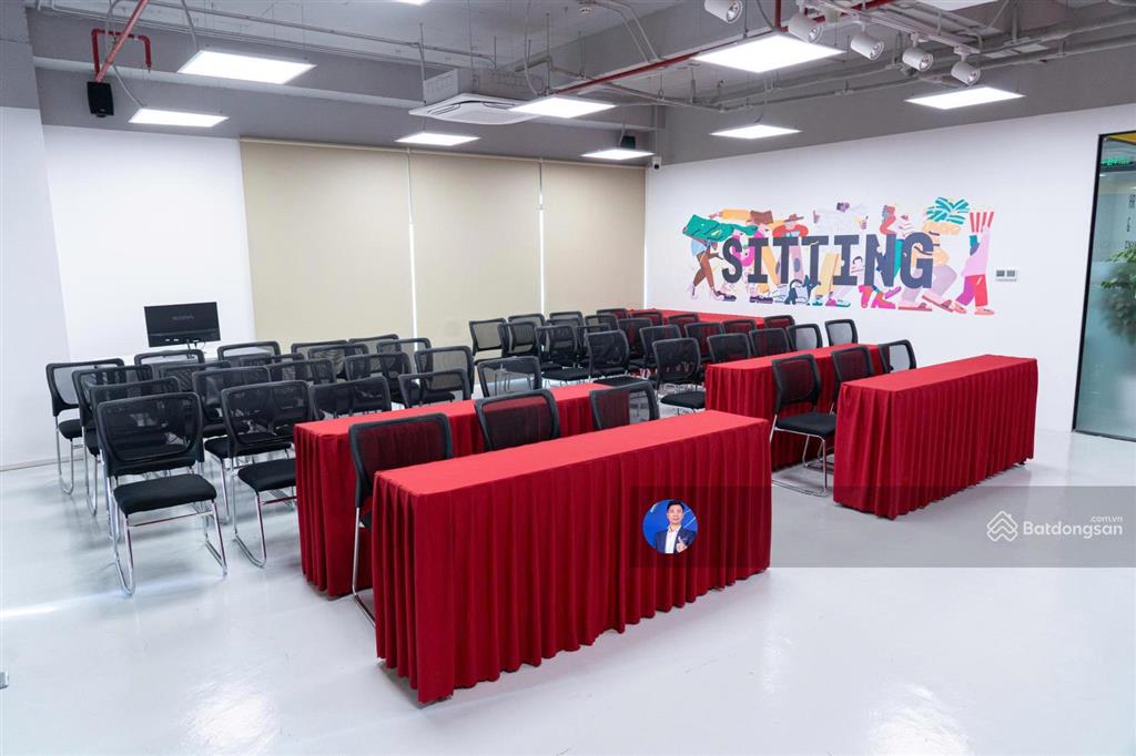 Cho thuê văn phòng housinco premium 288 nguyễn xiển, diện tích 350m2