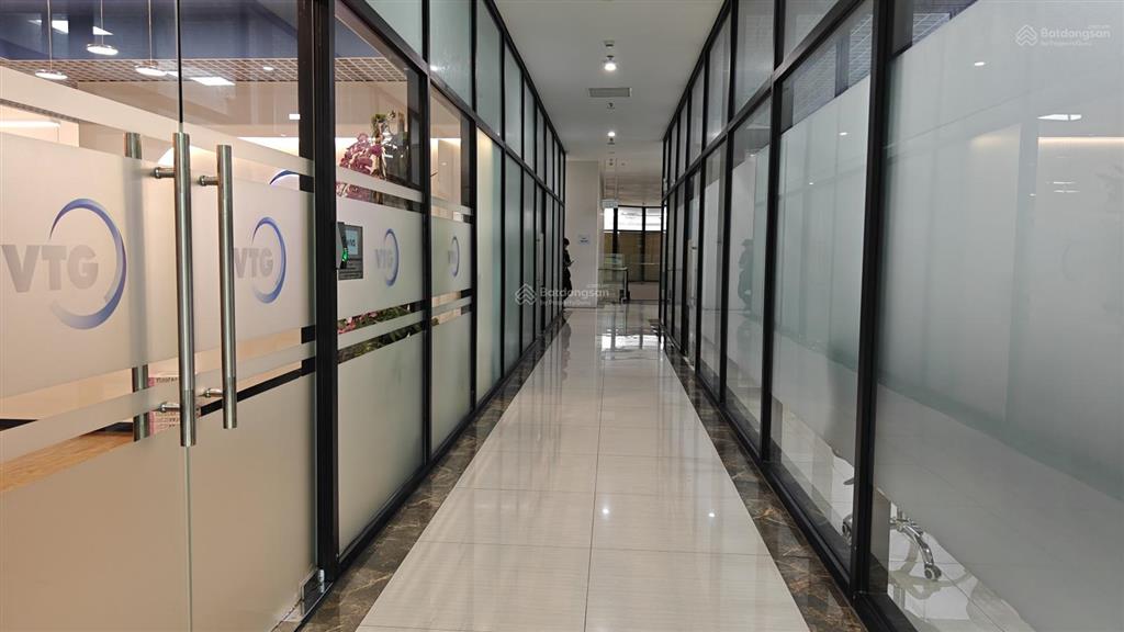 Bán sàn văn phòng đa năng tại roman plaza, giá thỏa thuận, 150m2