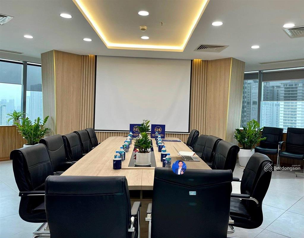Cần bán một số diện tích sàn văn phòng đường lê văn lương 200  450m2 sẵn sổ lâu dài