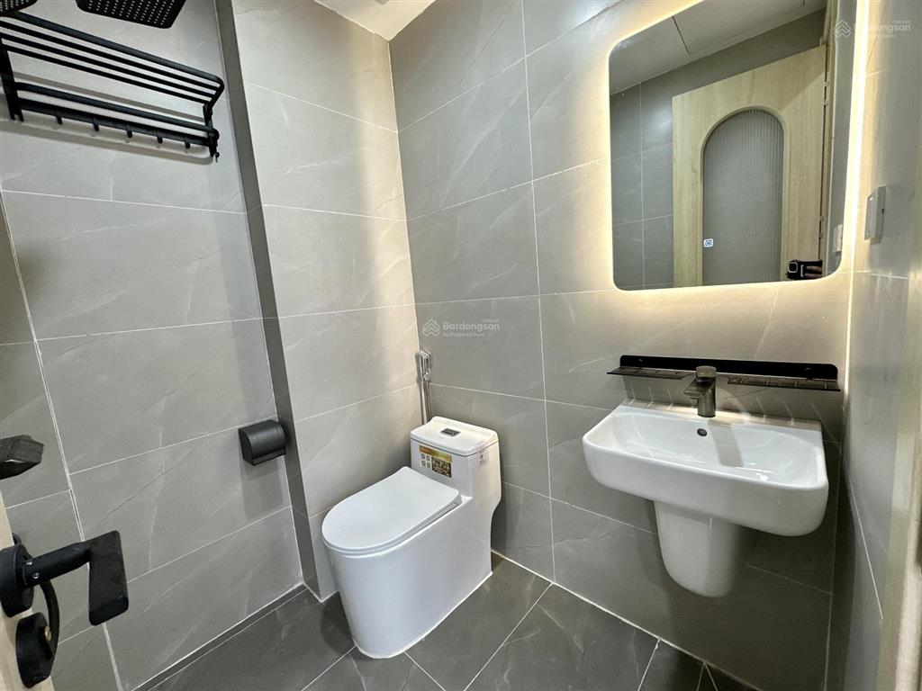 Cho thuê phòng studio mới 100% tại 139 nguyễn ngọc vũ, hà nội