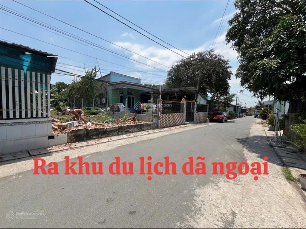 Đất thổ cư mặt tiền đường nhựa, dt 5,8 x 17m. giá chỉ 2ty150