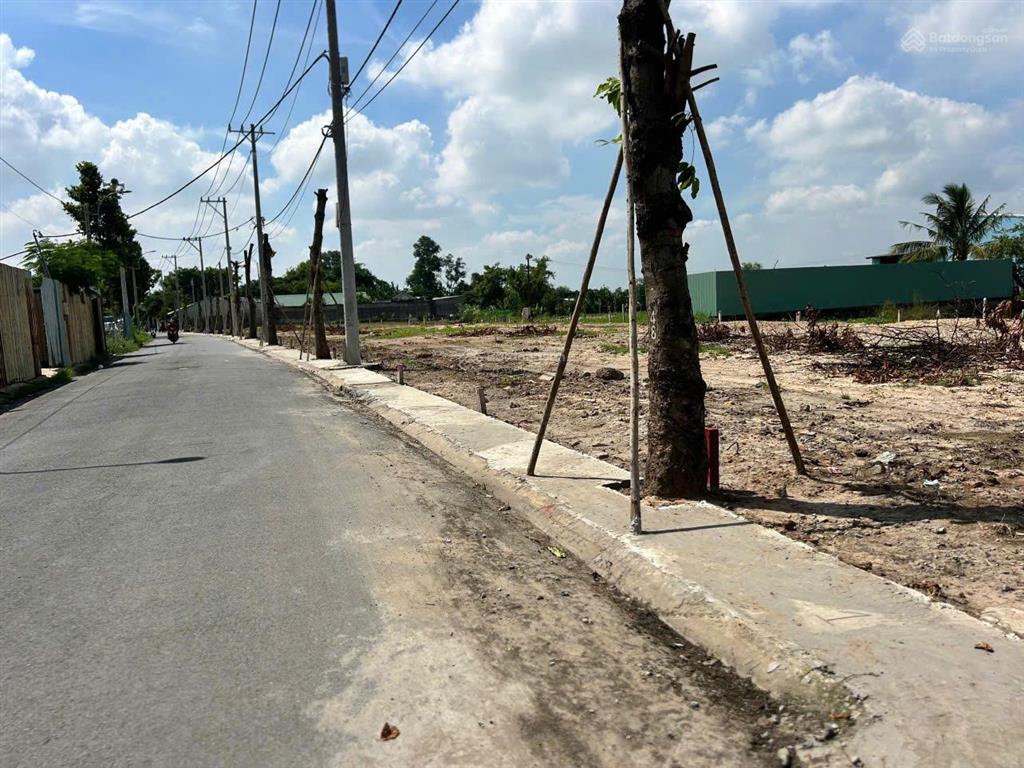 Bán đất thổ cư mặt tiền đường nhựa dt 5 x 22m, xuân thới thượng 26  hóc môn. giá 3ty5