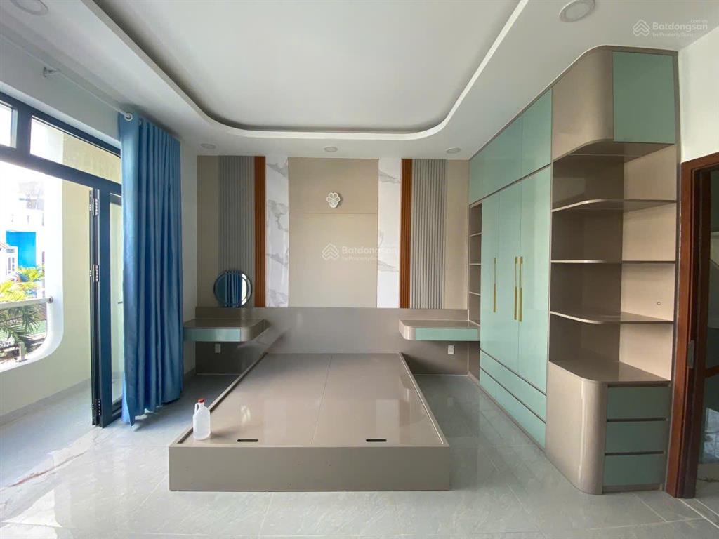 Nhà mới mặt tiền tân xuân 5  hóc môn, dt 5 x 24m, 1 trệt 3 lầu. giá 7ty450