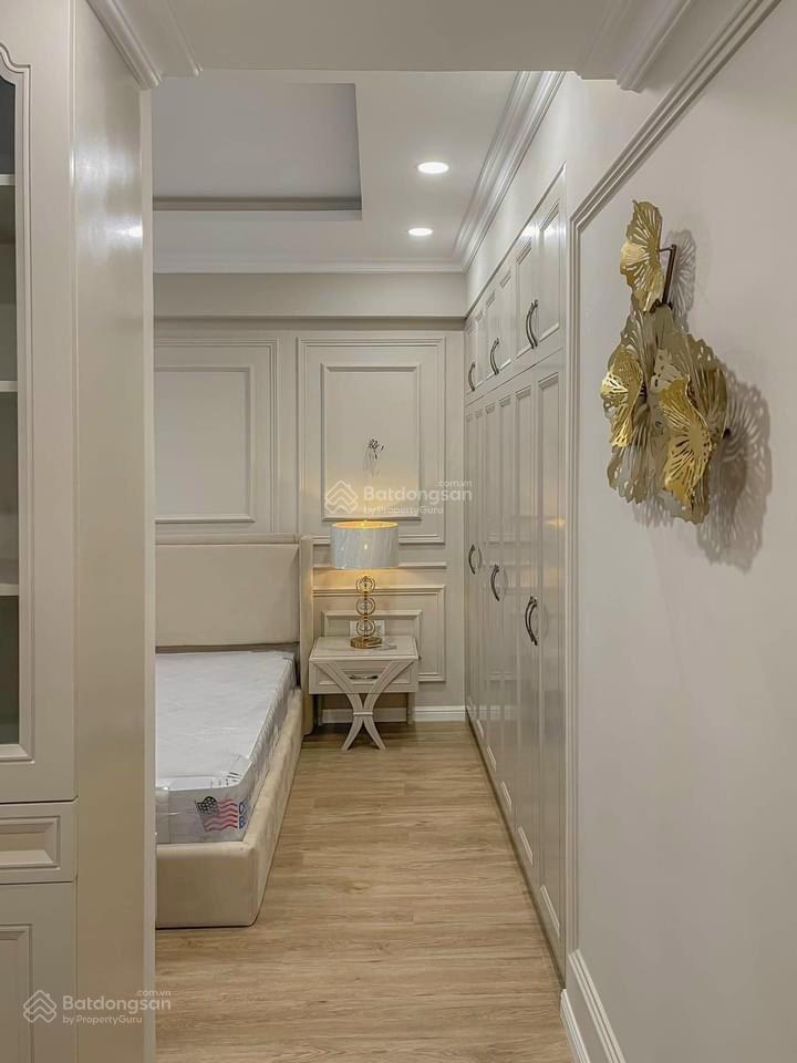 Chính chủ bán căn hộ sunrise city 2 phòng ngủ 6,5 tỷ