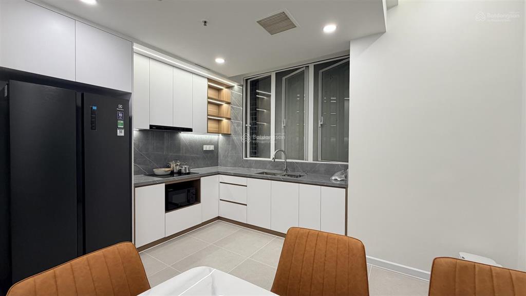 Cho thuê sunrise city south 3pn sẵn key 24/24