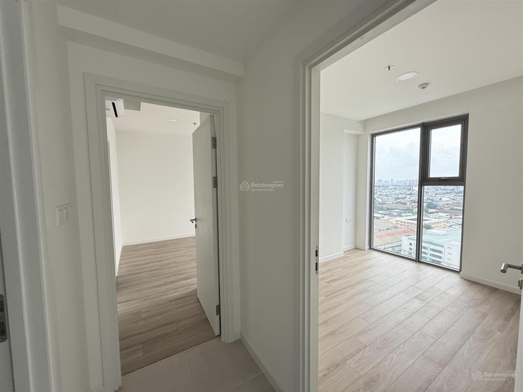 Căn 2pn 81m2 view landmark 81. call nhâm ngay xem nhà urban green. bàn giao nhà 2025