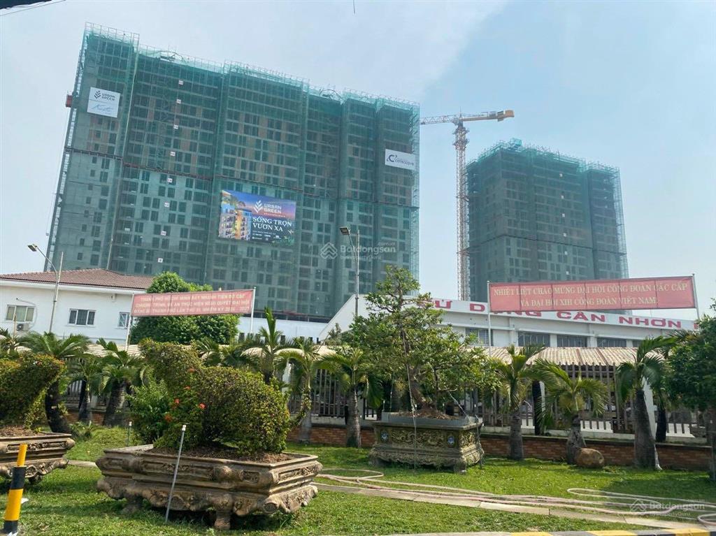 Căn 2pn  71m2 urban green. xem nhà alo em nhâm ngay. bàn giao mới 100%