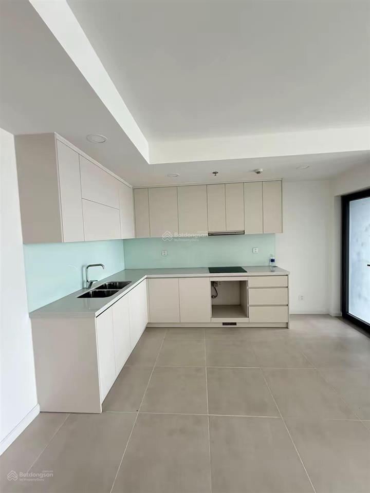 Full căn 13pn sang nhượng urban green giá tốt t4. từ 5ty240  5ty7 cho 2pn . alo e nhâm chuyên ub