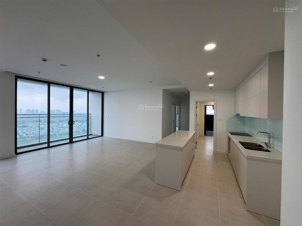 Full căn 13pn sang nhượng urban green giá tốt t4. từ 5ty240  5ty7 cho 2pn . alo e nhâm chuyên ub