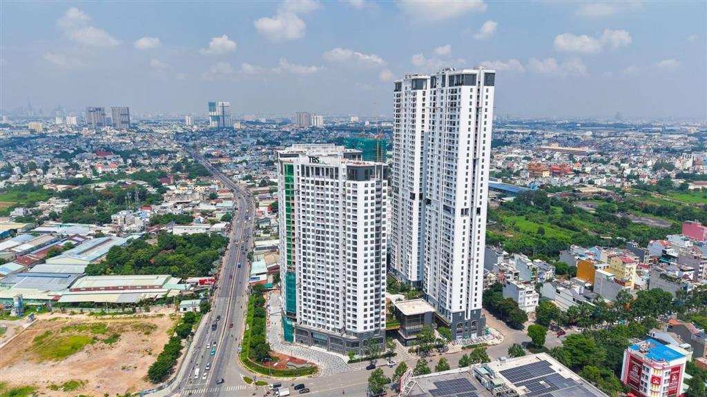 Full hàng cđt green skyline. bàn giao full nội thất. nhận nhà q4/2026. htls 24 tháng. ck 10%
