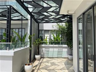 Bán căn sân vườn 1pn  76m². view hồ bơi giá 5.5 tỷ sang sổ. xem nhà call e nhâm ngay