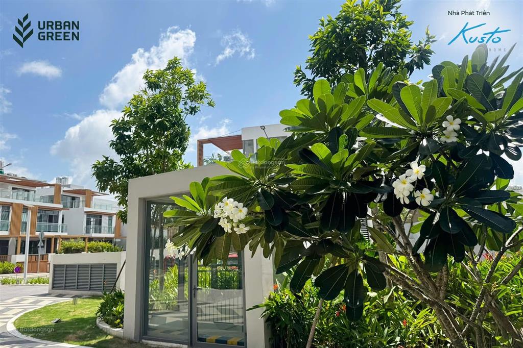 Full rổ hàng shophouse tại urban green. ck 12% htls 24 tháng, có chính sách cam kết thuê 5 năm