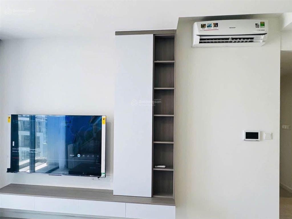 Bán căn hộ chung cư tại urban green 84m2 giá 5y750 sang sổ đỏ , ntcb . alo e nhâm xem nhà