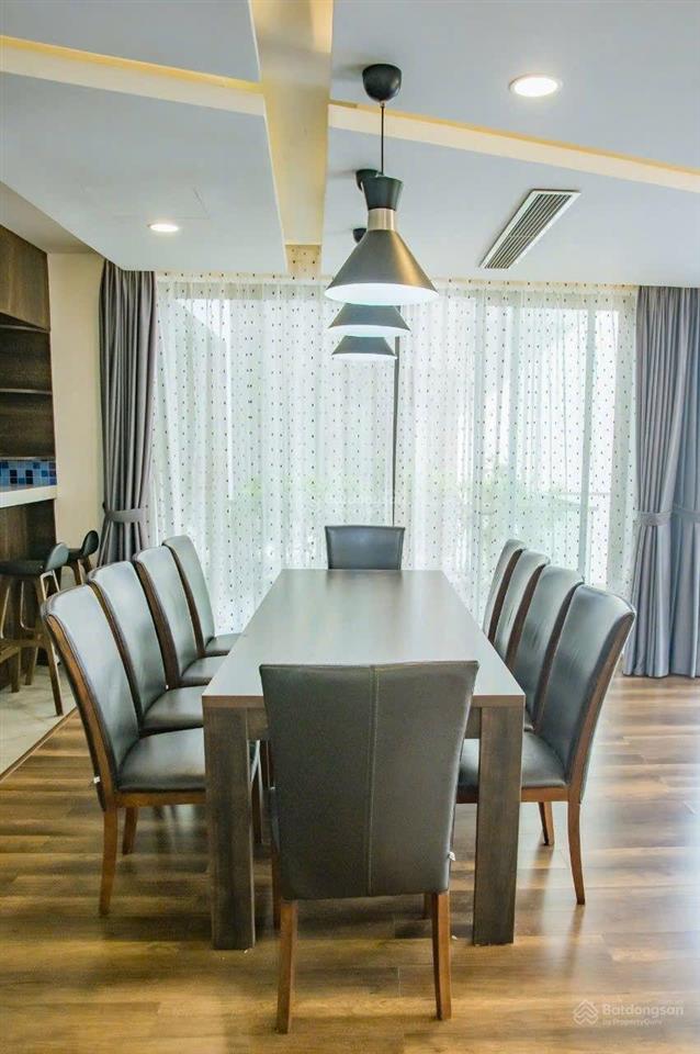 Bán bt hàng hiếm tại flamingo resort, 17 tỷ, 250m2, 5pn, 5wc