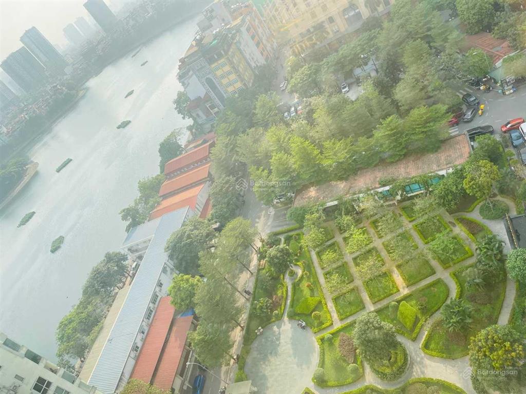 Bán ch tại hoàng cầu skyline  36 hoàng cầu, 2 pn  92m2 view hồ, giá từ 1x tỷ,  0931 318 ***