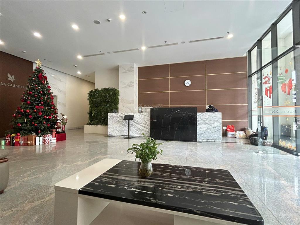 Bán ch tại hoàng cầu skyline  36 hoàng cầu, 2 pn  92m2 view hồ, giá từ 1x tỷ,  0931 318 ***