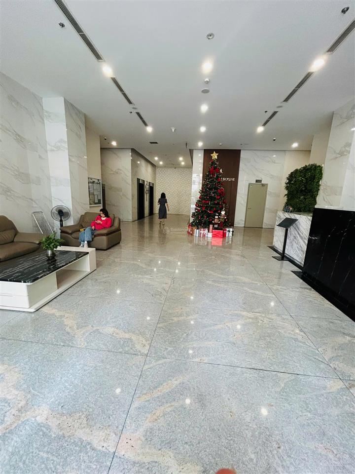 Bán ch tại hoàng cầu skyline  36 hoàng cầu, 2 pn  92m2 view hồ, giá từ 1x tỷ,  0931 318 ***