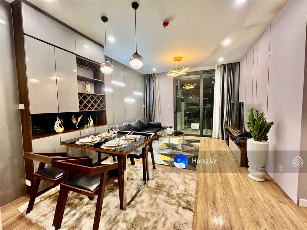 Cho thuê căn 2 ngủ hoàng cầu skyline  36 hoàng cầu giá 20 triệu/th có nội thất.  0931 318 ***