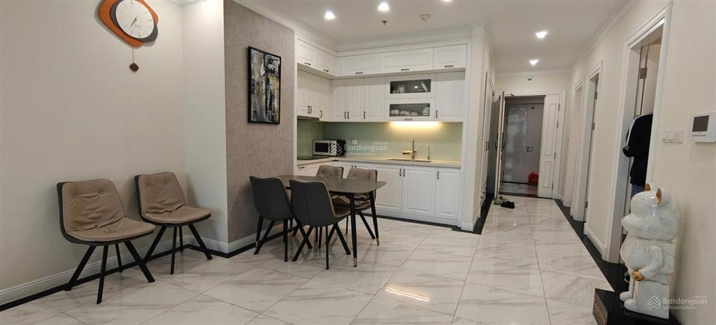 Cho thuê gấp hateco laroma huỳnh thúc kháng, 3pn 140m2, tầng cao view đẹp  28tr   0931 318 ***