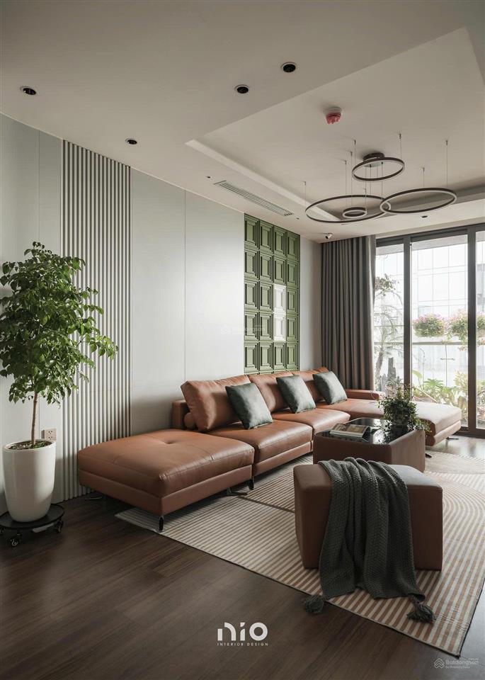 Bán gấp giá tốt căn 2 ngủ 92m  thoáng đẹp   0931 318 ***