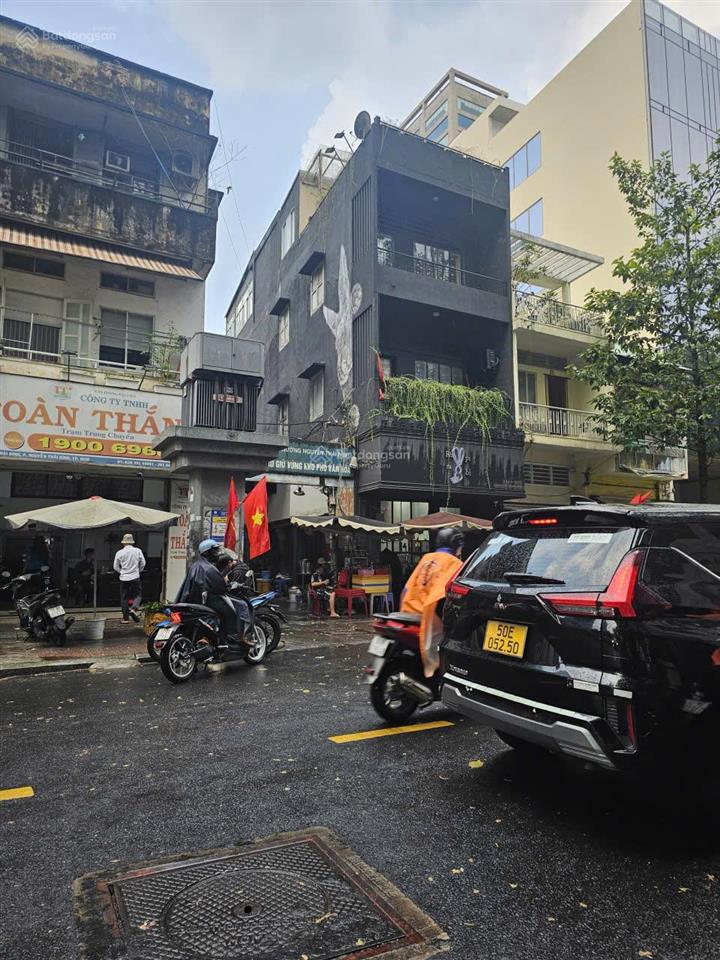 Quận 1  sát vách hàm nghi  chợ bến thành  sa hoa bậc nhất sài thành