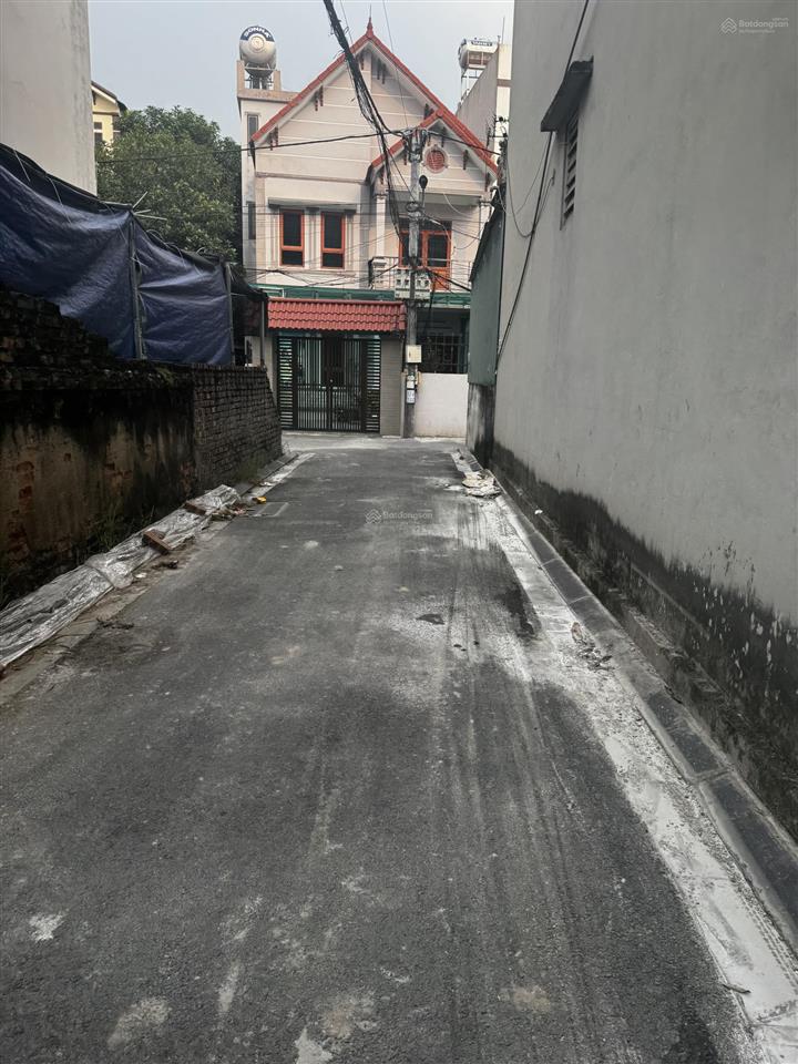 Hơn 3 tỷ sẵn nhà 2 tầng tại trung oai  phúc thịnh. một bước ra ô tô tránh. cạnh trường chợ