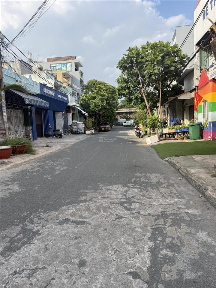 Nhà thơm!! hẻm 6m thông gò dầu, 2 tấm, 4 x 20m, 3 phòng ngủ, 2 wc, kinh doanh làm hàng hoá