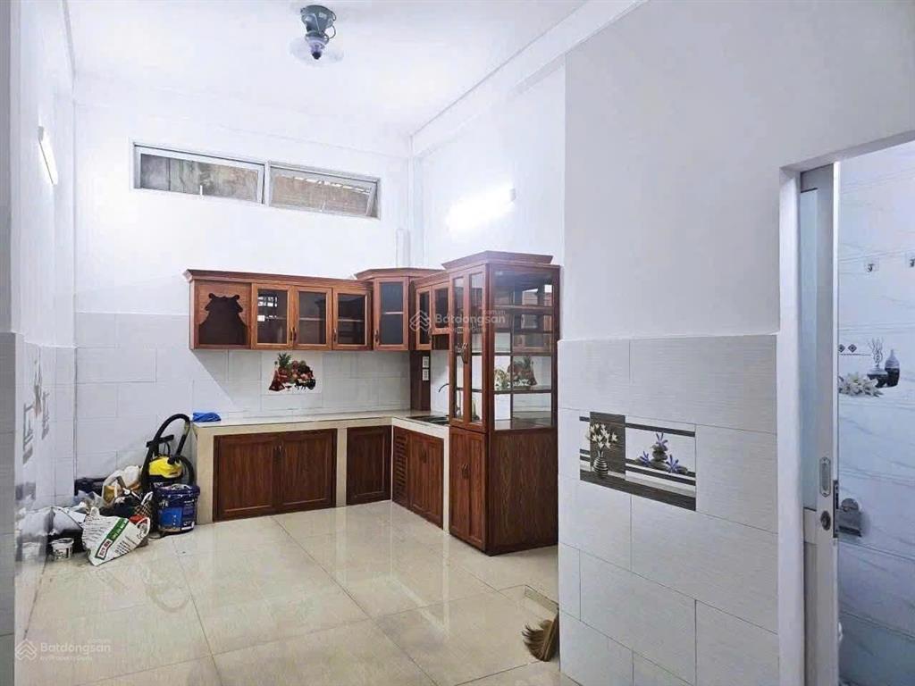 Nhà thơm !! hẻm 5m luỹ bán bích & hoà bình, 3 tấm, 4 x 15m, 4 phòng ngủ, 3 wc