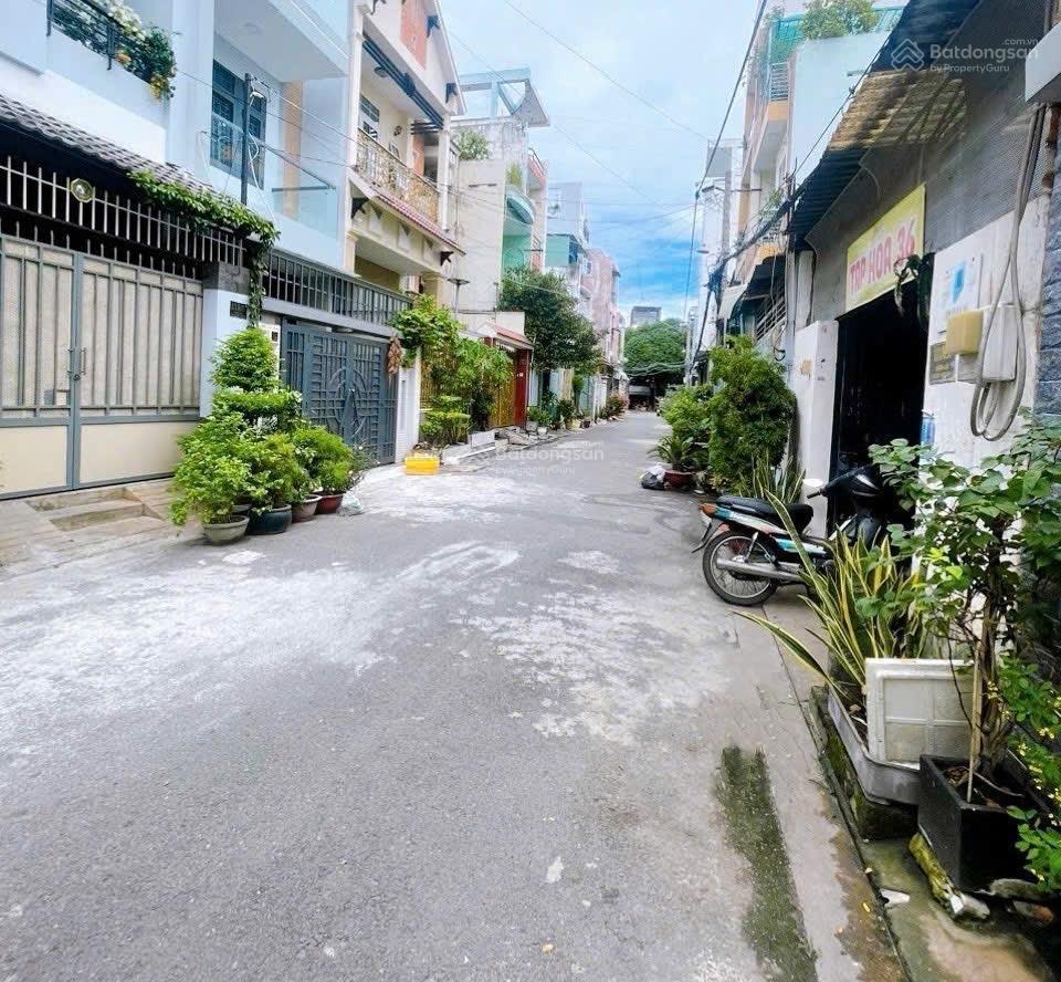 Nhà thơm !! hẻm 5m luỹ bán bích & hoà bình, 3 tấm, 4 x 15m, 4 phòng ngủ, 3 wc