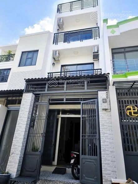 Nhà thơm !! hẻm 5m luỹ bán bích & hoà bình, 3 tấm, 4 x 15m, 4 phòng ngủ, 3 wc