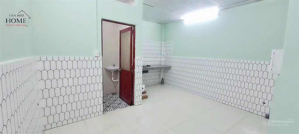 Hẻm 5m thông vườn lài, 1 lửng, 4 x 16m, 1 phòng ngủ, 1 wc.