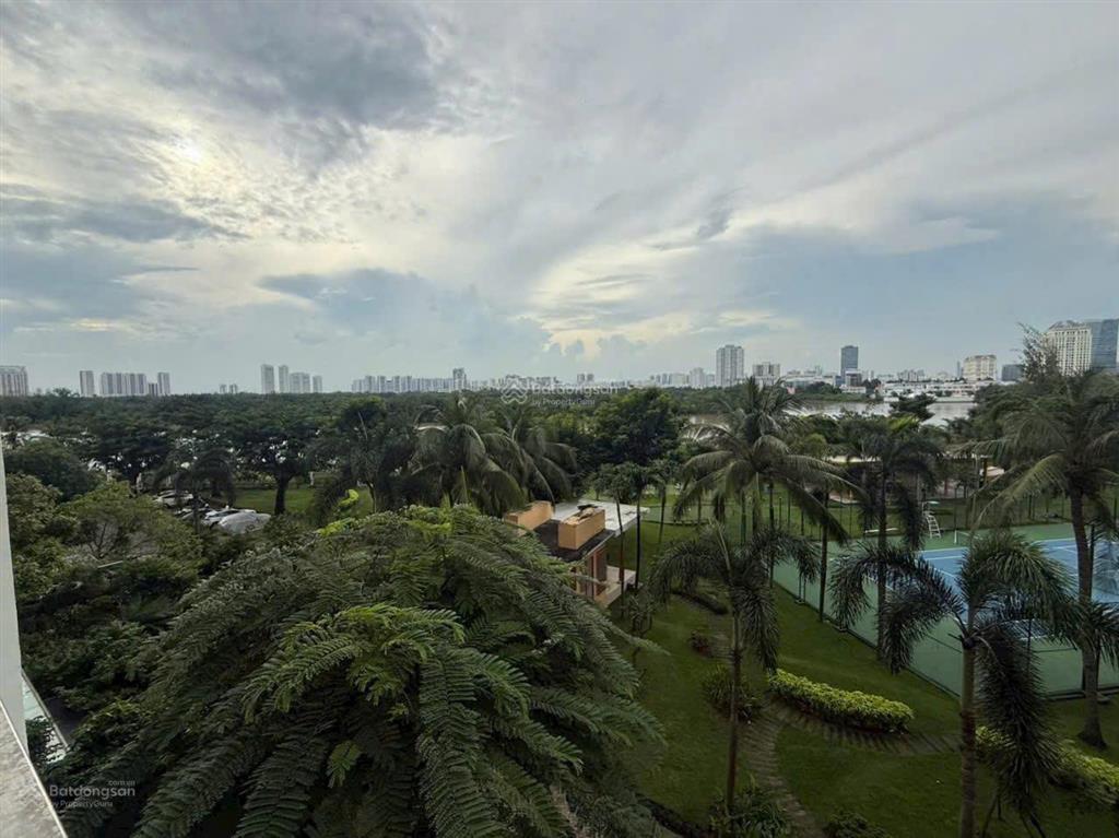 Bán căn hộ 3pn, 3wc, 130m2 tại riverside residence, giá tốt, 15,6 tỷ có tl