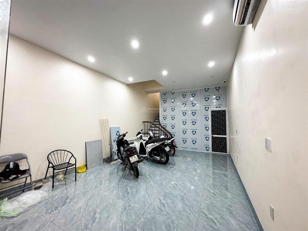 Hơn 7 tỷ  shophouse tài lộc đã hoàn thiện nội thất