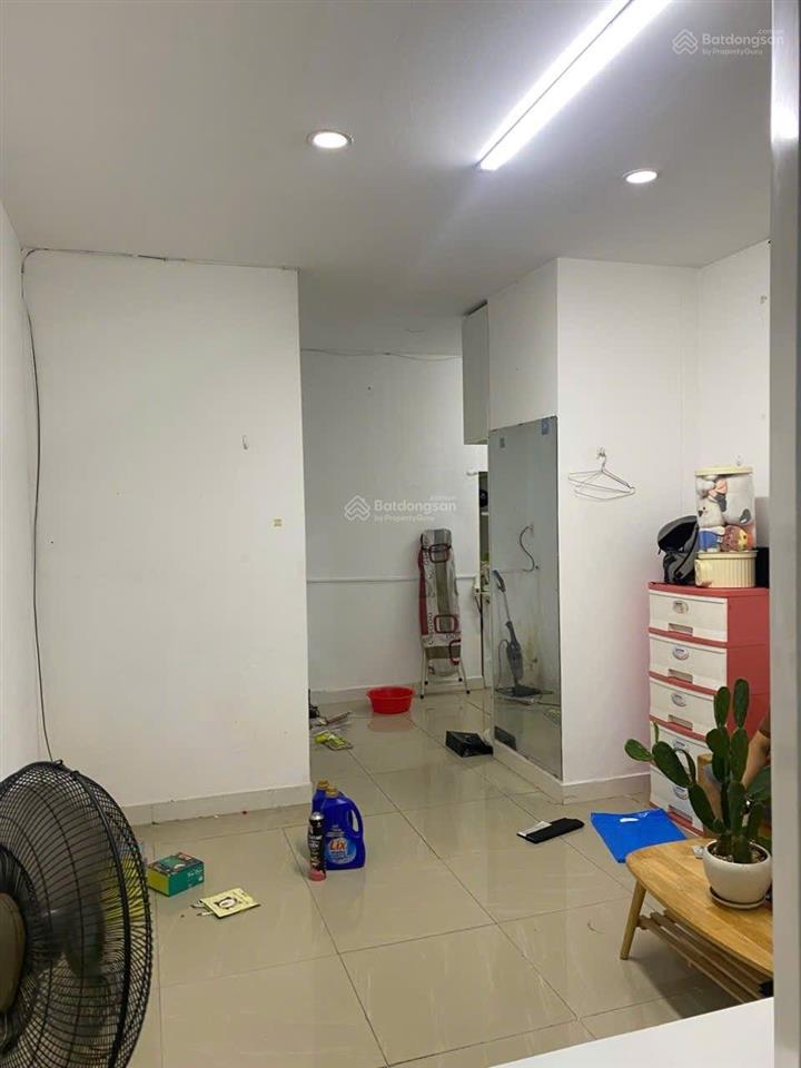 Bán căn hộ tại 377 tân hương.cc khang gia tân phú gần chợ tân hương
diện tích 35.5m2 giá 990tr