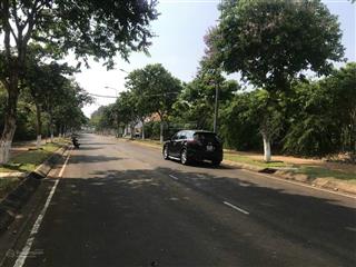 Bán gấp lô đất mặt tiền đường n6 nhựa thông 12m khu dịch vụ thương mại dầu giây.0909 450 ***