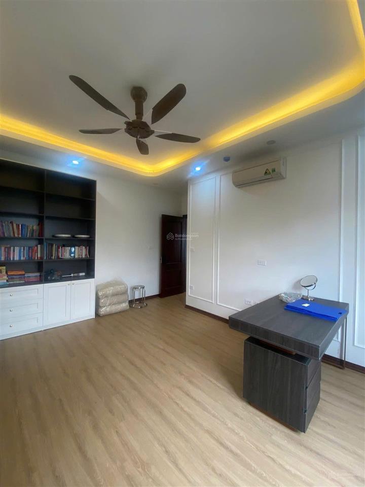 Cho thuê 75m2 tầng 3 làm văn phòng tại tòa vp 7 tầng 630 phố quang trung hà đông