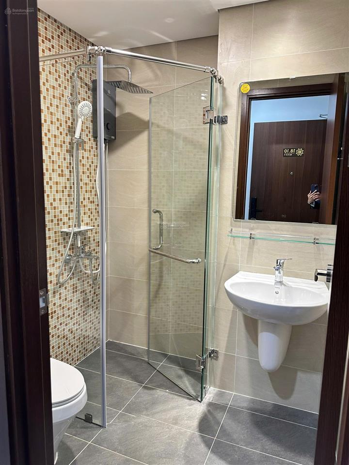 Cho thuê căn hộ 1 phòng ngủ view panorama đẹp bậc nhất cara river park