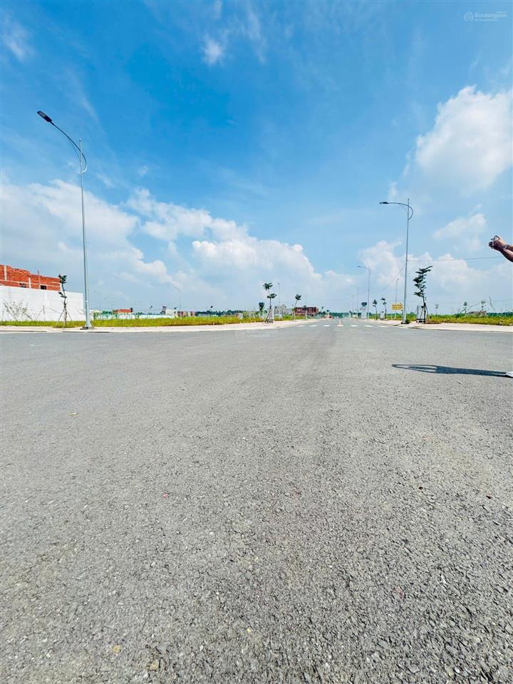 Hiếm  tài chính chỉ 1tỷ5 sở hữu ngay lô 100m2 đất đô thị loại 1 thành phố mới trung ương.