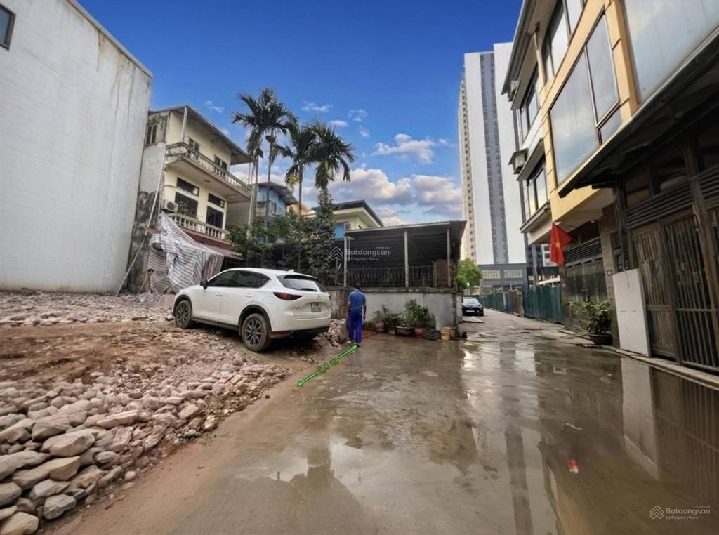 Bán đất thị trấn văn điển, tứ hiệp dt 46m giá 11.5 tỷ, ô tô tránh, kinh doanh nhỏ